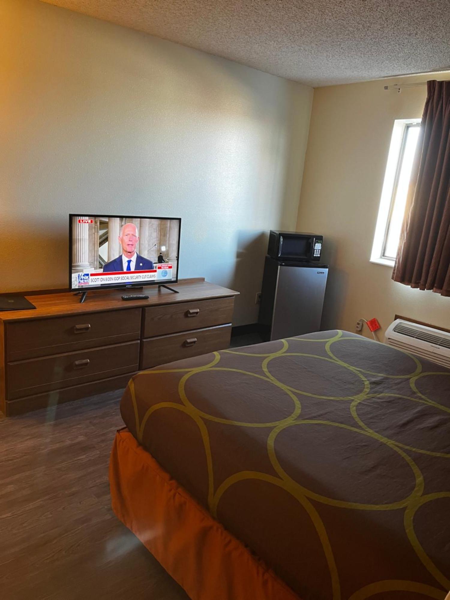 ホテル Super 8 Smithville エクステリア 写真