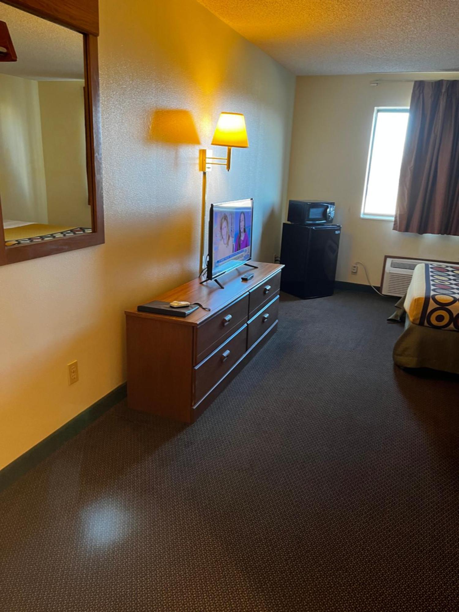 ホテル Super 8 Smithville エクステリア 写真