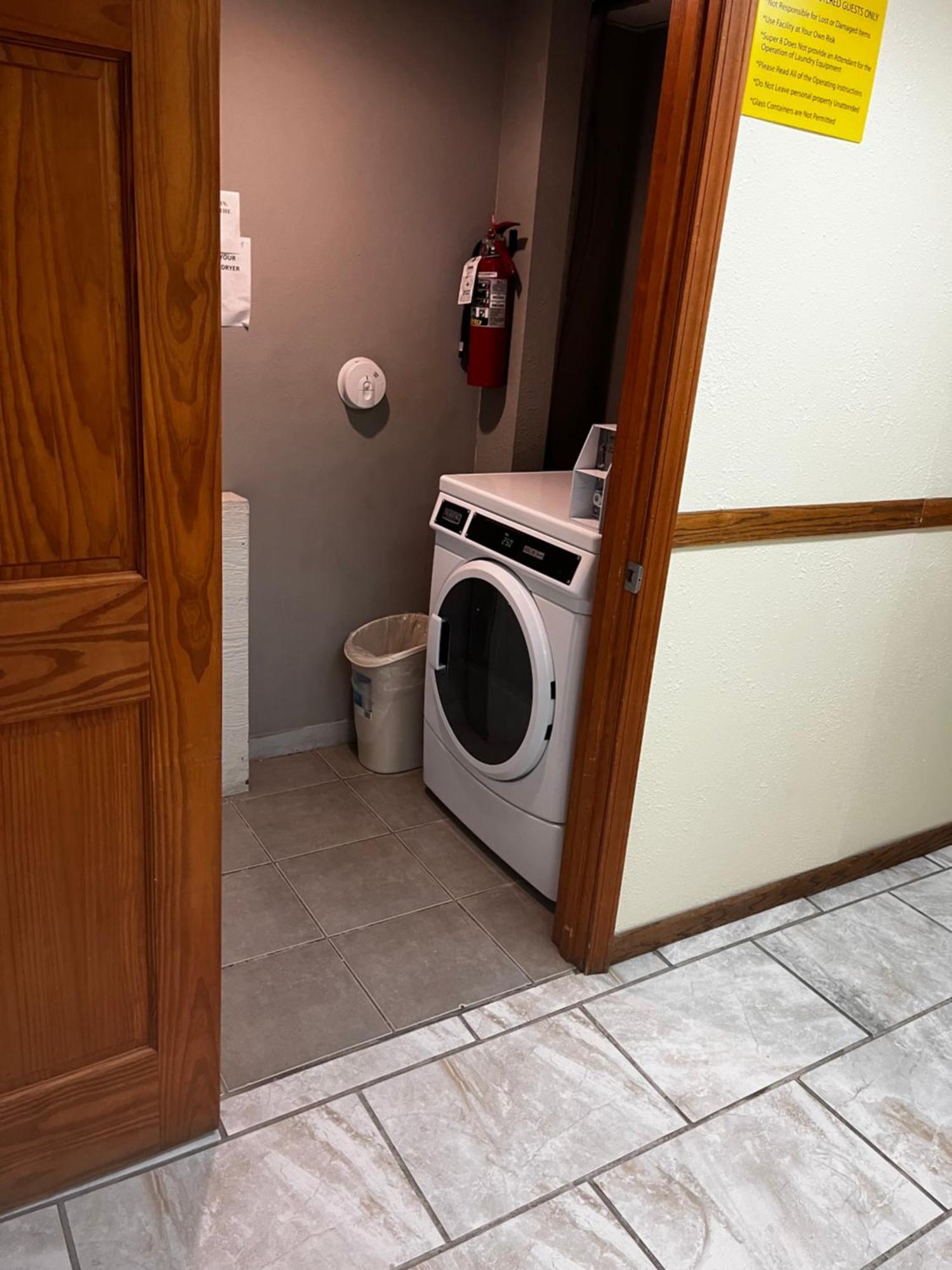 ホテル Super 8 Smithville エクステリア 写真